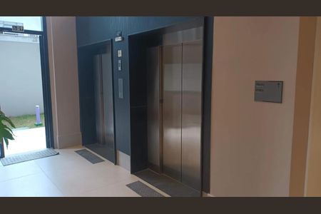 Studio à venda com 25m², 1 quarto e sem vaga Studio à venda com 25m², 1 quarto e sem vagaFoto 32