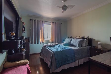 Casa à venda com 480m², 4 quartos e 6 vagasSuíte