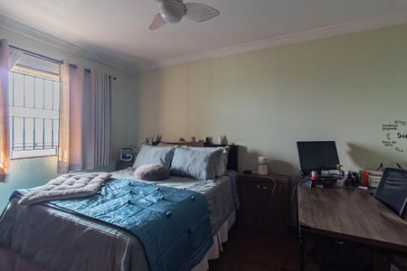 Casa à venda com 480m², 4 quartos e 6 vagasSuíte