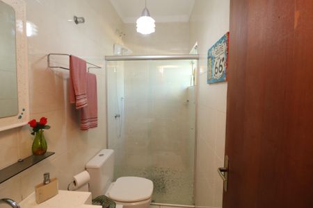 Casa de condomínio à venda com 123m², 2 quartos e 2 vagasBanheiro da Suíte 2