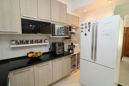 Casa de condomínio à venda com 123m², 2 quartos e 2 vagasCozinha