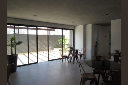 Apartamento à venda com 61m², 2 quartos e 2 vagasÁrea Externa