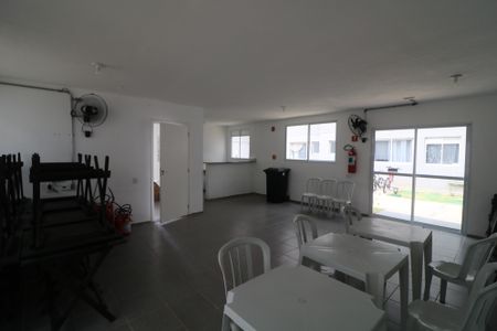 Apartamento para alugar com 42m², 2 quartos e sem vagaÁrea comum - Salão de festas