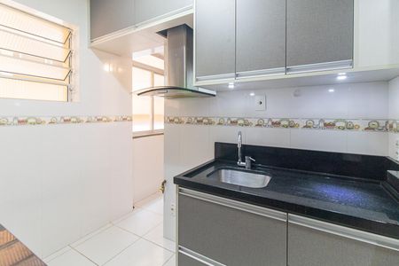 Apartamento à venda com 52m², 2 quartos e 1 vagaCozinha e Área de Serviço
