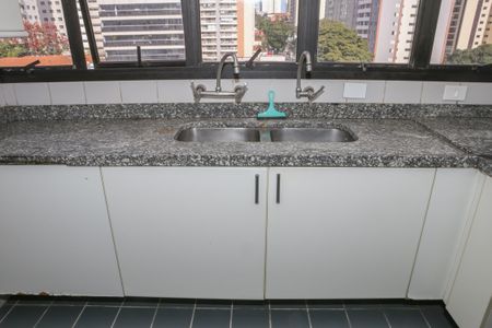 Apartamento à venda com 189m², 3 quartos e 3 vagasCozinha