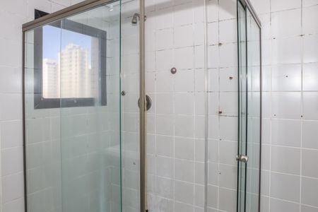 Apartamento à venda com 189m², 3 quartos e 3 vagasBanheiro da Suíte 1