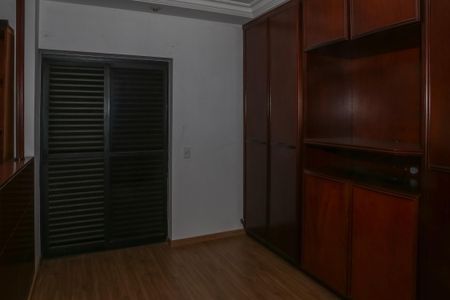 Apartamento à venda com 189m², 3 quartos e 3 vagasSuíte 1