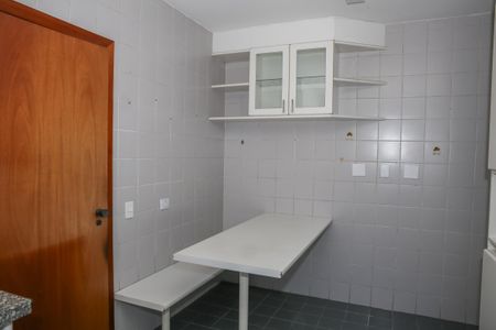 Apartamento à venda com 189m², 3 quartos e 3 vagasCozinha