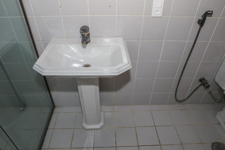 Apartamento à venda com 189m², 3 quartos e 3 vagasBanheiro da Suíte 2