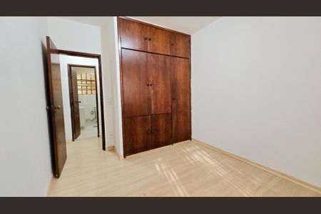 Apartamento à venda com 150m², 3 quartos e 3 vagasQuarto 03