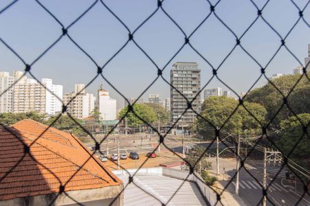 Apartamento para alugar com 65m², 2 quartos e 2 vagasSuíte - Vista