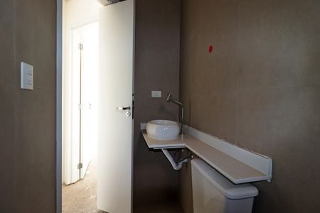 Apartamento à venda com 108m², 2 quartos e 1 vagaBanheiro Social