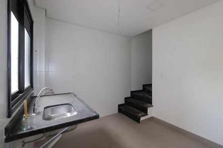 Apartamento à venda com 108m², 2 quartos e 1 vagaCozinha