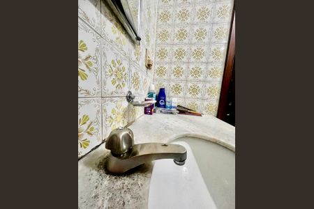 Casa à venda com 200m², 3 quartos e 3 vagas Casa à venda com 200m², 3 quartos e 3 vagasBanheiro da Suíte