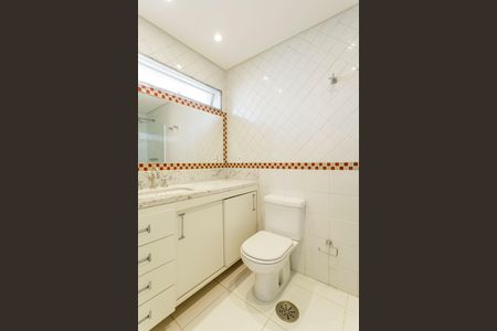 Apartamento para alugar com 119m², 3 quartos e 2 vagasBanheiro da Suíte