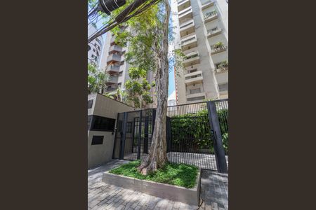 Apartamento para alugar com 119m², 3 quartos e 2 vagasFachada