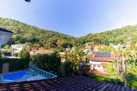 Casa de condomínio à venda com 336m², 4 quartos e 2 vagasVista do Quarto 2