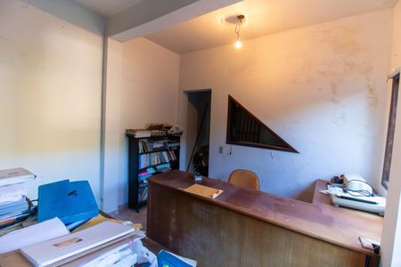 Casa de condomínio à venda com 336m², 4 quartos e 2 vagasQuarto de Serviço