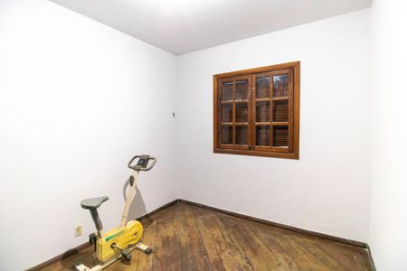 Casa de condomínio à venda com 336m², 4 quartos e 2 vagasQuarto 1