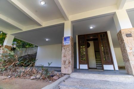 Casa de condomínio à venda com 336m², 4 quartos e 2 vagasPlaquinha