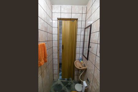 Casa de condomínio à venda com 336m², 4 quartos e 2 vagasBanheiro Externo