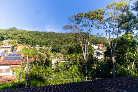 Casa de condomínio à venda com 336m², 4 quartos e 2 vagasVista do Quarto 3