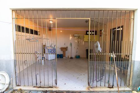 Casa de condomínio à venda com 336m², 4 quartos e 2 vagasÁrea de Serviço