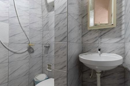 Casa para alugar com 360m², 3 quartos e 3 vagasBanheiro social