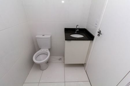 Apartamento à venda com 59m², 2 quartos e 1 vaga Apartamento à venda com 59m², 2 quartos e 1 vagaBanheiro