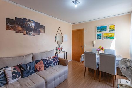 Apartamento à venda com 46m², 2 quartos e 1 vaga Apartamento à venda com 46m², 2 quartos e 1 vagaSala