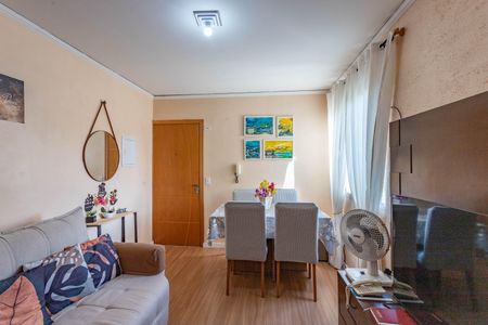 Apartamento à venda com 46m², 2 quartos e 1 vaga Apartamento à venda com 46m², 2 quartos e 1 vagaSala