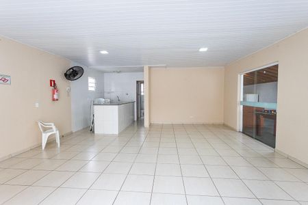 Apartamento à venda com 46m², 2 quartos e 1 vaga Apartamento à venda com 46m², 2 quartos e 1 vagaÁrea comum - Salão de festas