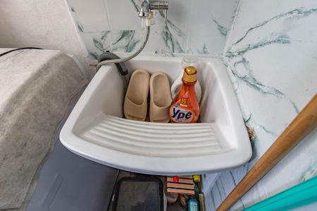 Apartamento à venda com 46m², 2 quartos e 1 vaga Apartamento à venda com 46m², 2 quartos e 1 vagaÁrea de serviço