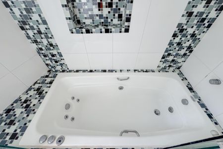 Casa à venda com 150m², 2 quartos e sem vagaBanheiro da Suíte