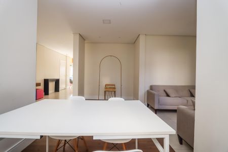 Apartamento à venda com 47m², 2 quartos e 1 vagaÁrea comum - Salão de festas