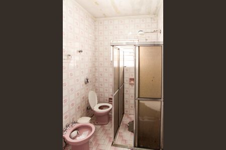 Casa à venda com 86m², 3 quartos e 2 vagas Casa à venda com 86m², 3 quartos e 2 vagasBanheiro