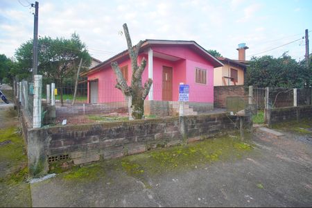 Casa para alugar com 70m², 2 quartos e 2 vagasFachada