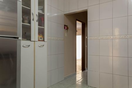 Casa à venda com 132m², 3 quartos e 2 vagas Casa à venda com 132m², 3 quartos e 2 vagasCozinha