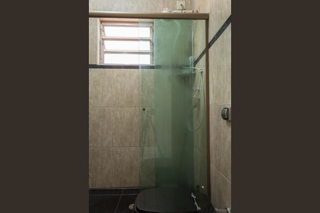 Casa à venda com 132m², 3 quartos e 2 vagas Casa à venda com 132m², 3 quartos e 2 vagasBanheiro