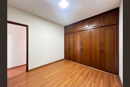 Apartamento à venda com 100m², 4 quartos e 2 vagas