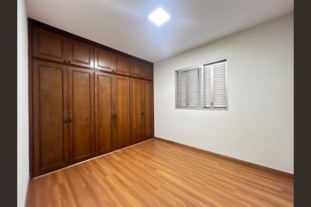 Apartamento à venda com 100m², 4 quartos e 2 vagas