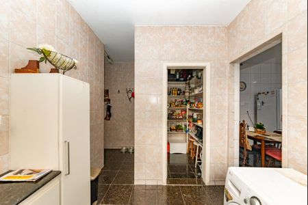 Apartamento à venda com 230m², 4 quartos e 4 vagas Apartamento à venda com 230m², 4 quartos e 4 vagasÁrea de Serviço