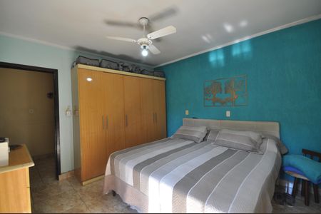 Casa à venda com 200m², 7 quartos e 7 vagasSuíte 1