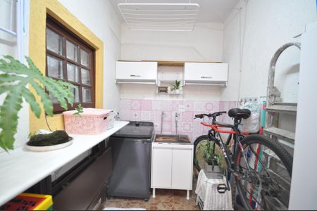 Casa à venda com 200m², 7 quartos e 7 vagasÁrea de serviço 1