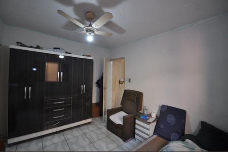 Casa à venda com 200m², 7 quartos e 7 vagasCasa 2 - Suíte