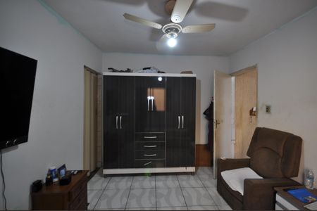 Casa à venda com 200m², 7 quartos e 7 vagasCasa 2 - Suíte