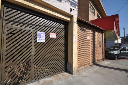 Casa à venda com 200m², 7 quartos e 7 vagasFachada