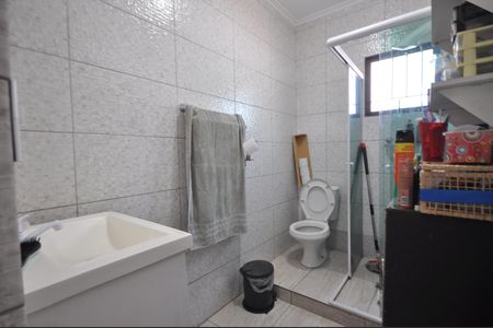 Casa à venda com 200m², 7 quartos e 7 vagasCasa 3 - Banheiro 1