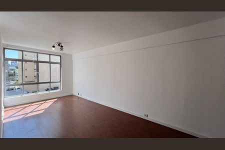 Apartamento à venda com 71m², 2 quartos e 1 vagaSala