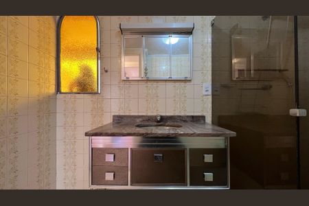 Apartamento à venda com 71m², 2 quartos e 1 vagaBanheiro